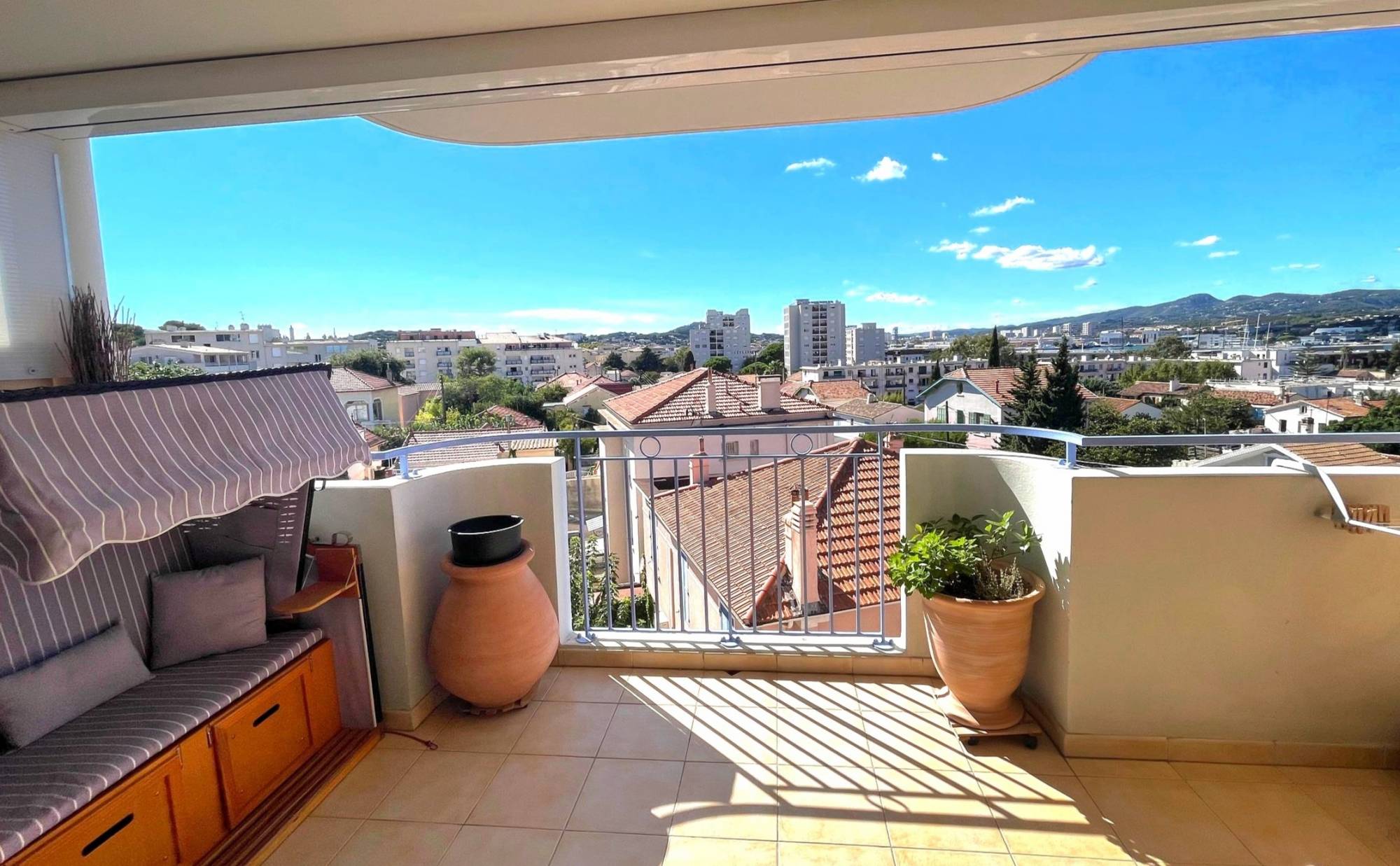 Appartement avec terrasse à vendre dans la résidence 