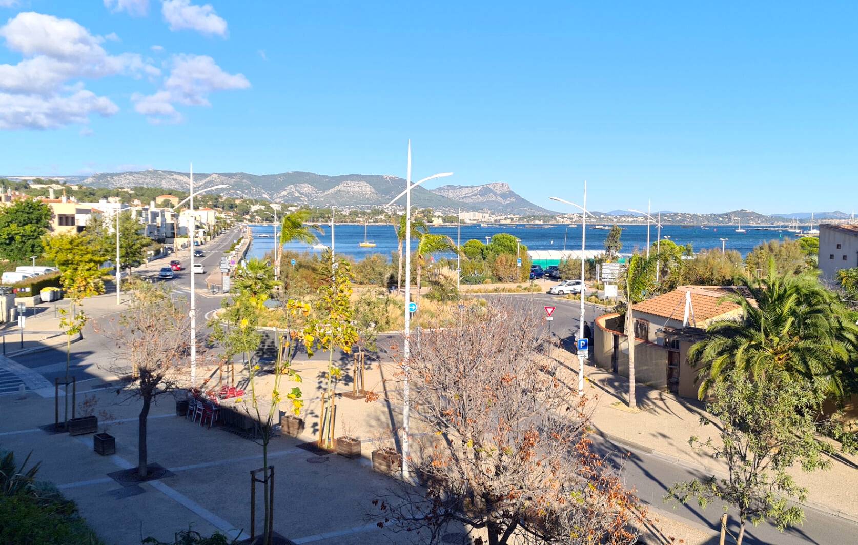 Appartement en dernier étage à vendre au cœur des Sablettes