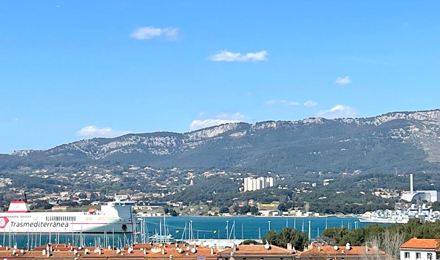 Appartement 3 pièces avec vue mer à vendre Boulevard de la Corse Résistante