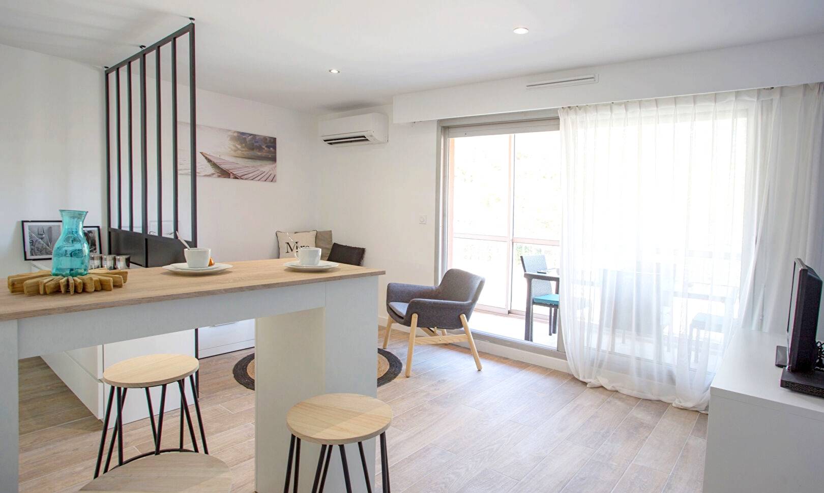 Appartement contemporain à vendre à 5 minutes à pied de la plage de Sainte-Asile