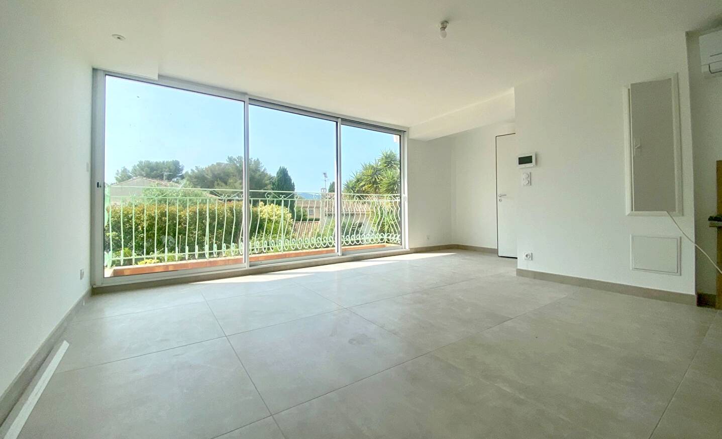 Bas de villa T4 de trois chambres à vendre à La Seyne-sur-Mer