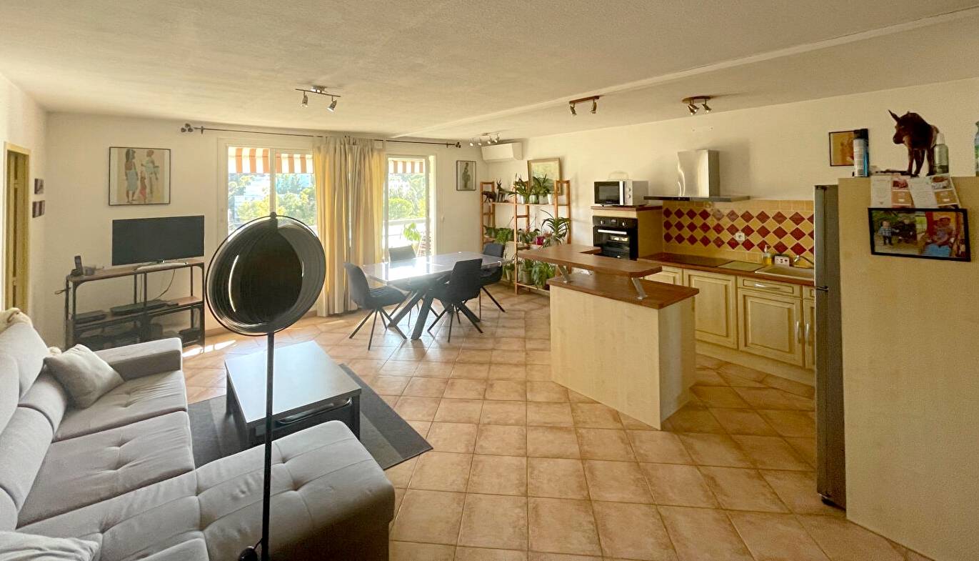 Appartement en dernier étage à vendre quartier Balaguier à La Seyne-sur-Mer