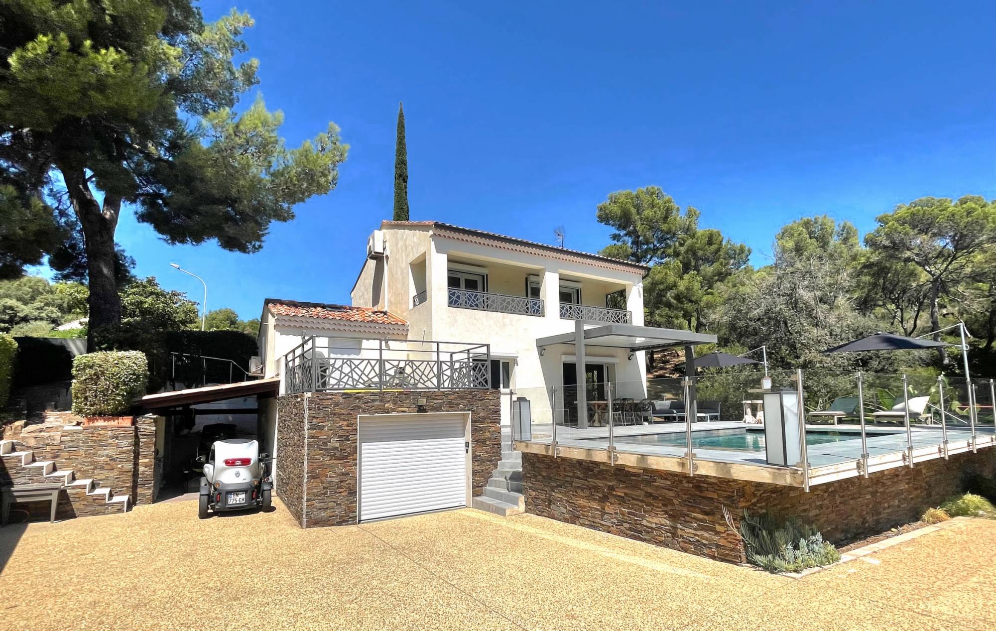 Propriété haut de gamme à vendre sur la Côte d'Azur