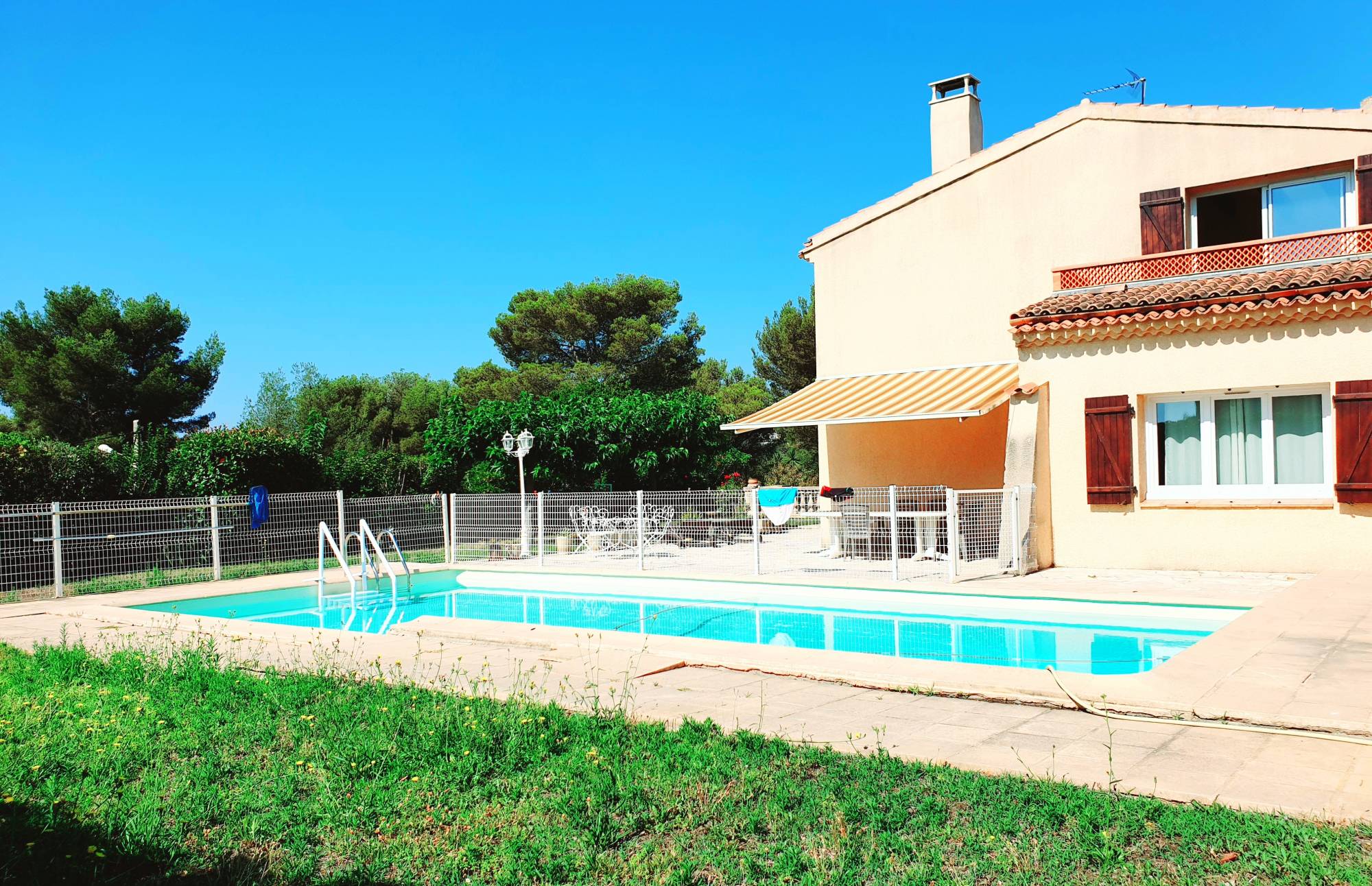 Villa avec piscine, pool house et cuisine d'été à vendre à La Seyne - proche Six-Fours