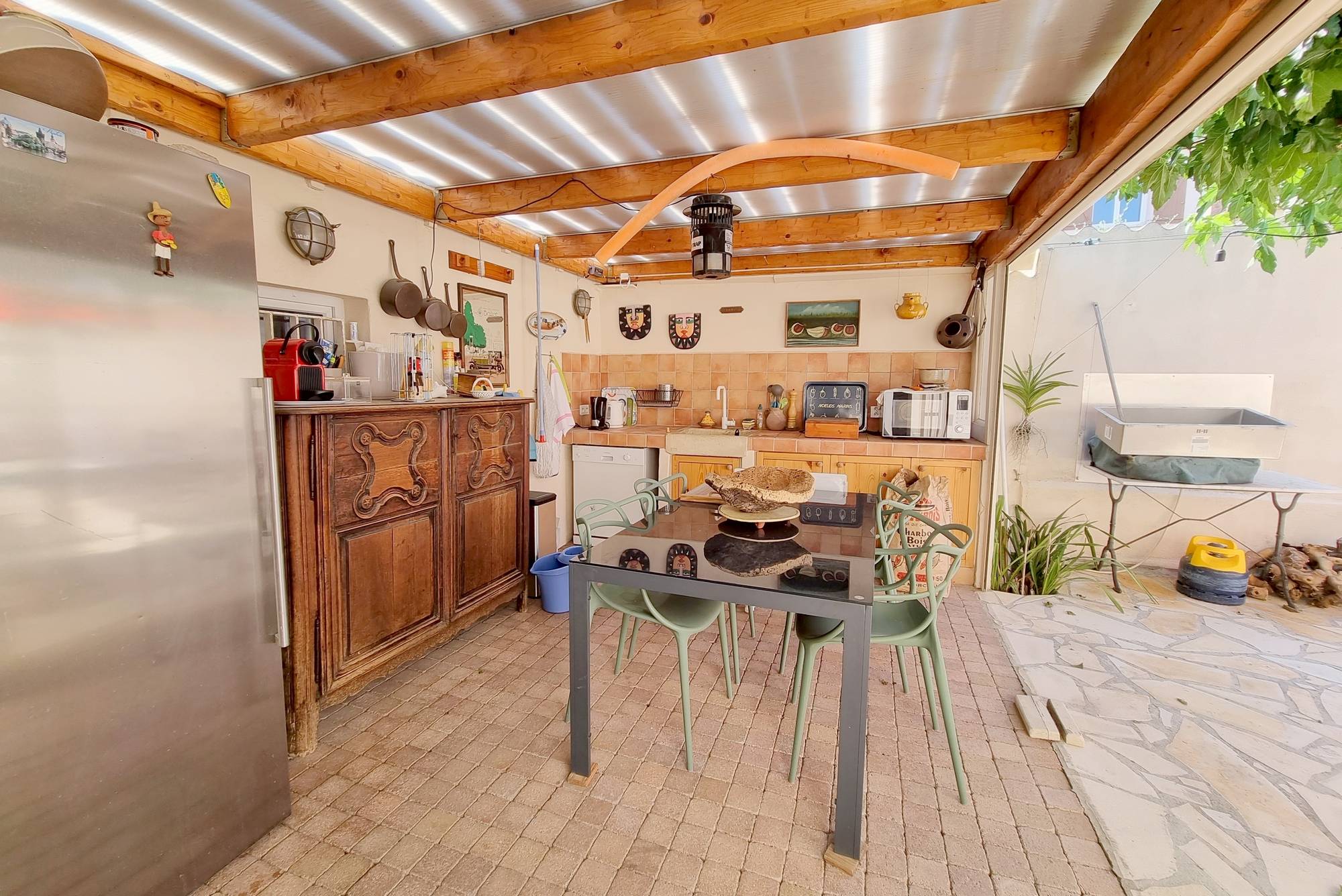 Appartement avec cuisine d'été à vendre dans le centre de La Seyne