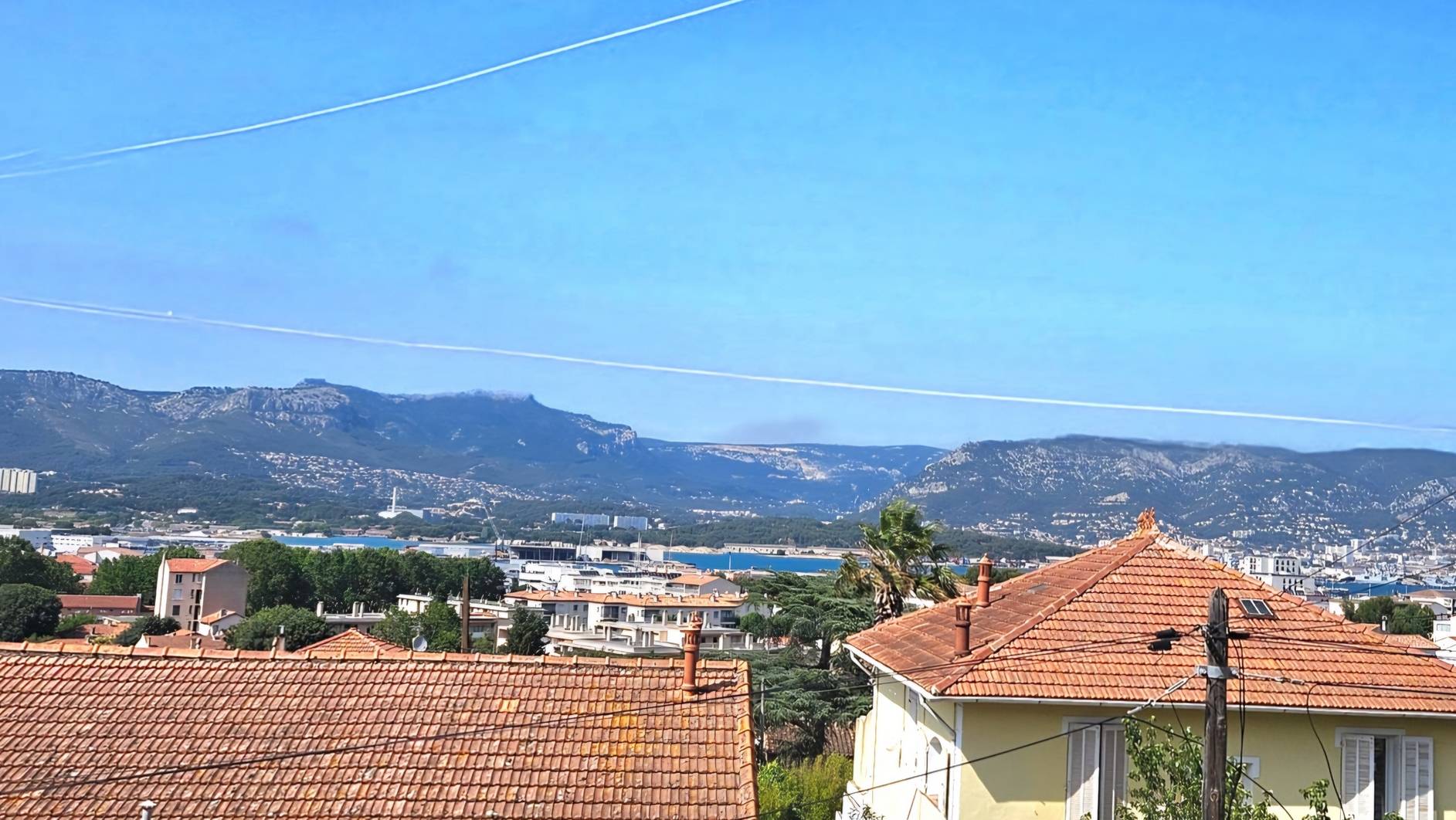 Maison de caractère avec vue imprenable sur la rade de Toulon