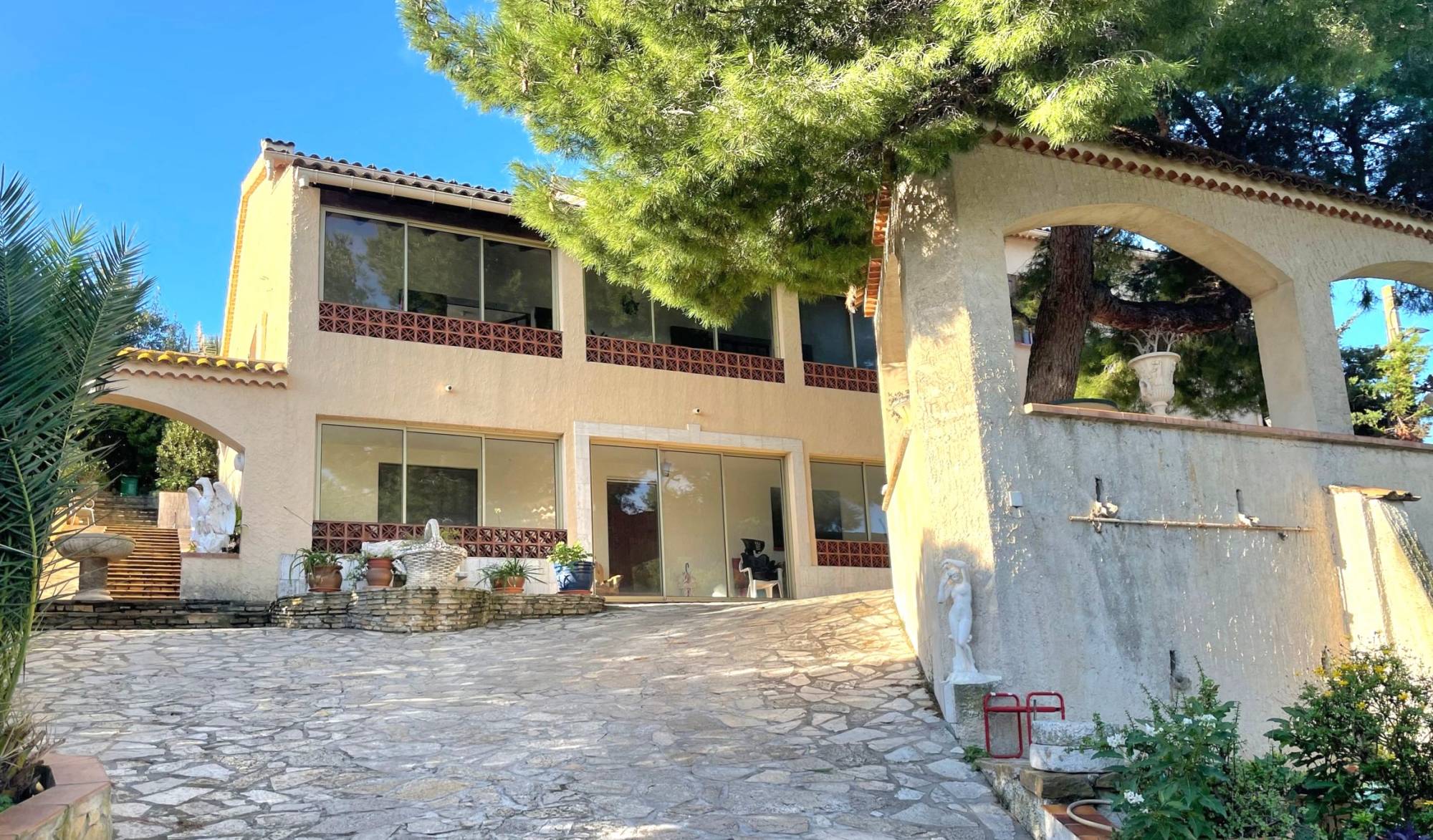 Maison traditionnelle à vendre sur le secteur de la Colle d'Artaud à La Seyne-sur-Mer