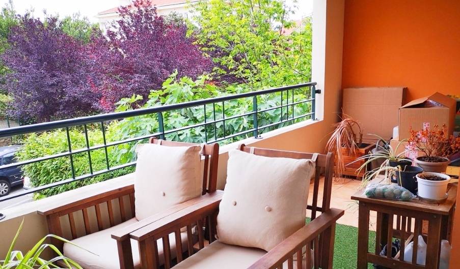 Appartement F3 avec terrasse en vente dans résidence avec ascenseur