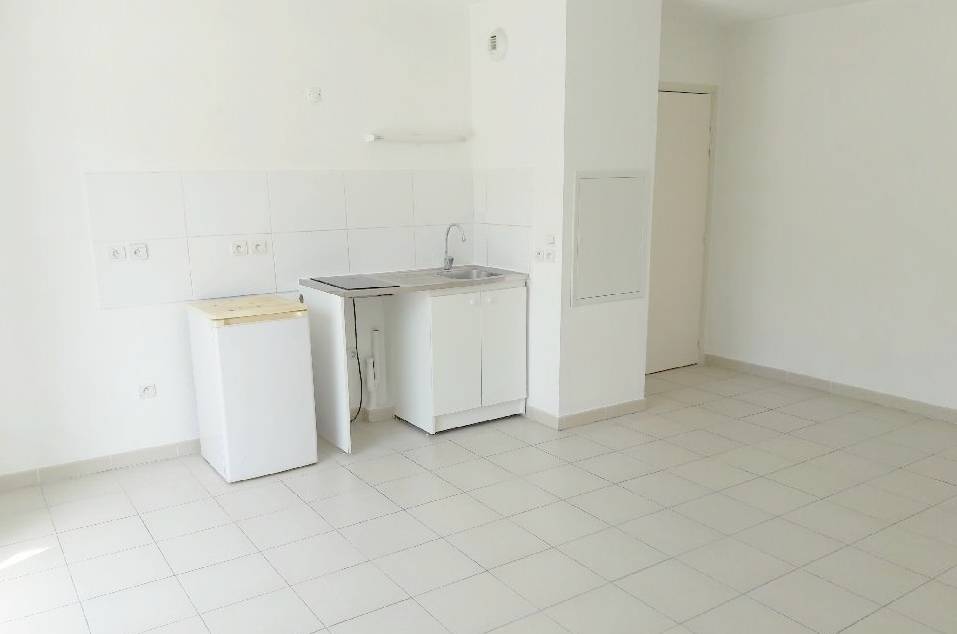 Appartement 1 pièce avec parking en sous-sol à vendre à La Seyne