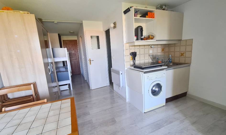 Appartement à vendre dans résidence avec piscine