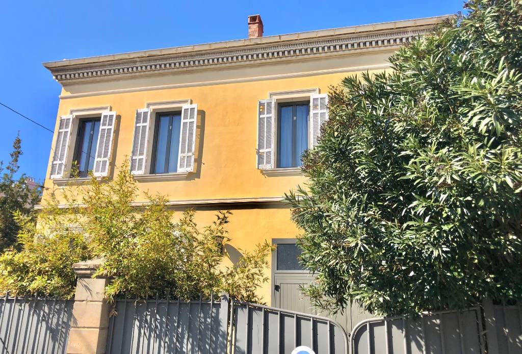 Maison ancienne de 1945 à vendre à La Seyne sur Mer