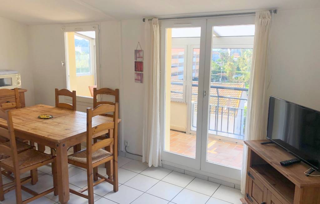 Appartement en dernier étage à vendre résidence aux Sablettes