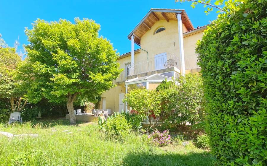 Maison de maître des années 30 avec terrain à vendre à Mar Vivo Plage