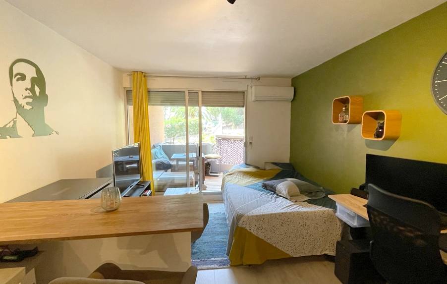 Studio climatisé en parfait état à vendre à Tamaris-sur-Mer