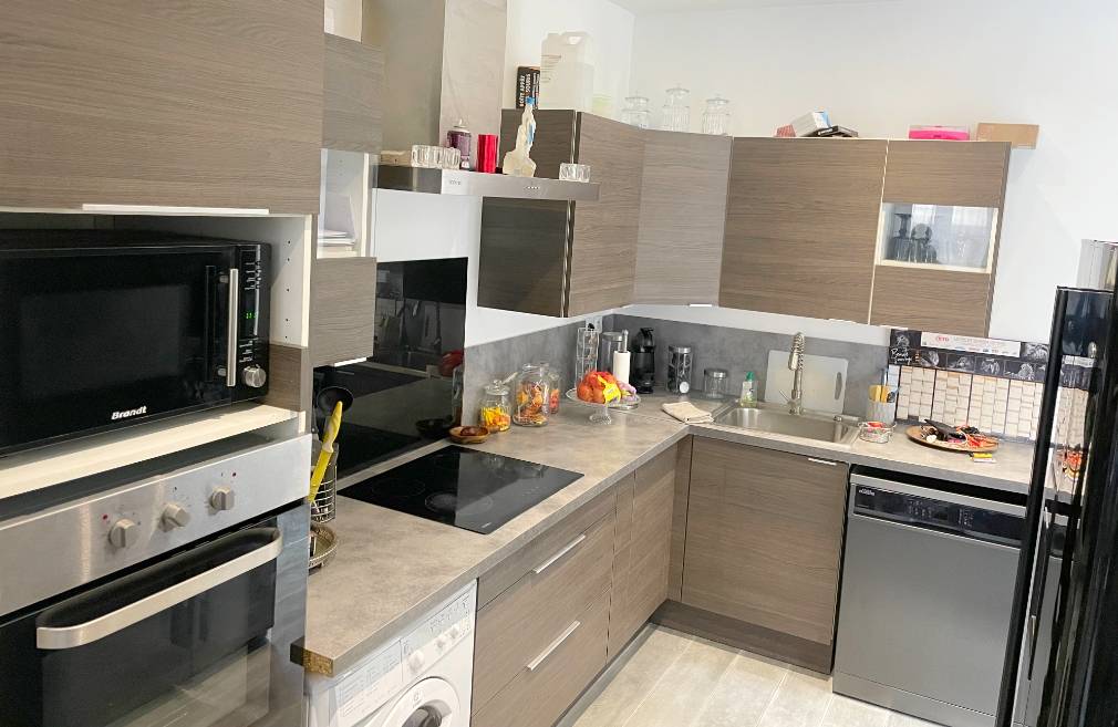 Maison trois façades de quatre chambres à vendre par notre agence immobilière