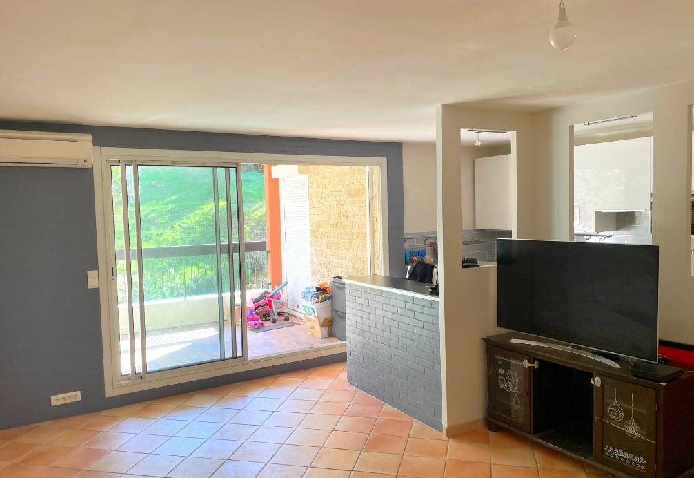 Appartement à vendre avec cave et garage, Avenue des Collines de Tamaris