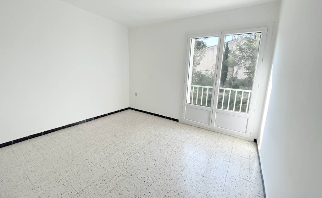 Appartement T3 de deux chambres à vendre à La Seyne