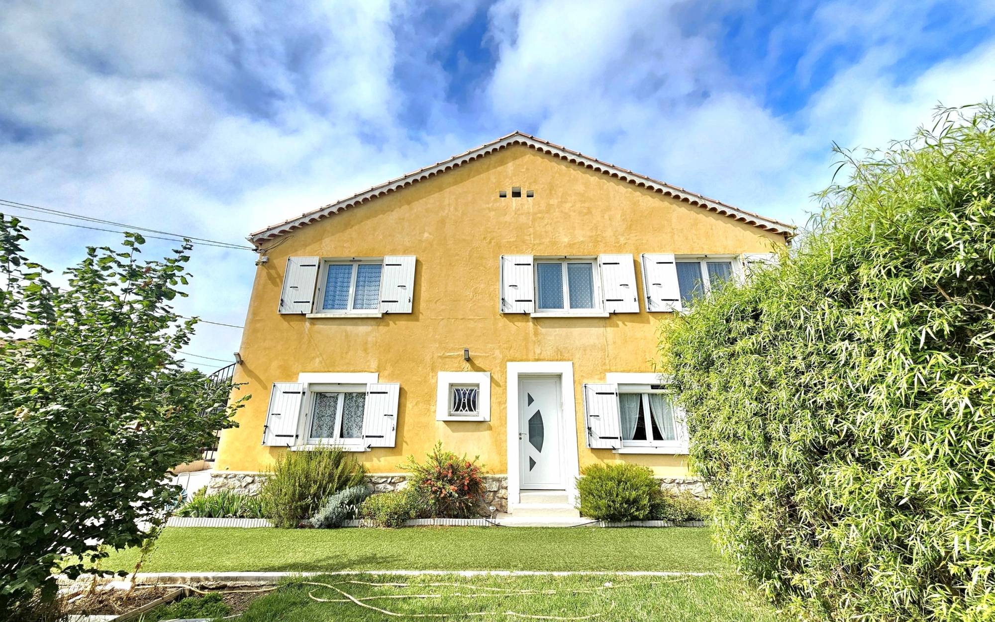 Grande maison de famille avec jardin, potager et piscine à vendre secteur Bastian à La Seyne