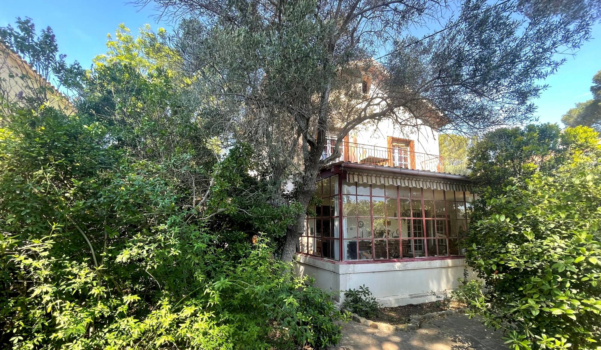 Maison avec jardin arboré à vendre quartier la Verne à La Seyne-sur-Mer